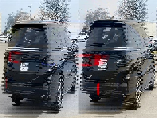 Certified 2026 Honda Odyssey EX-L image 4