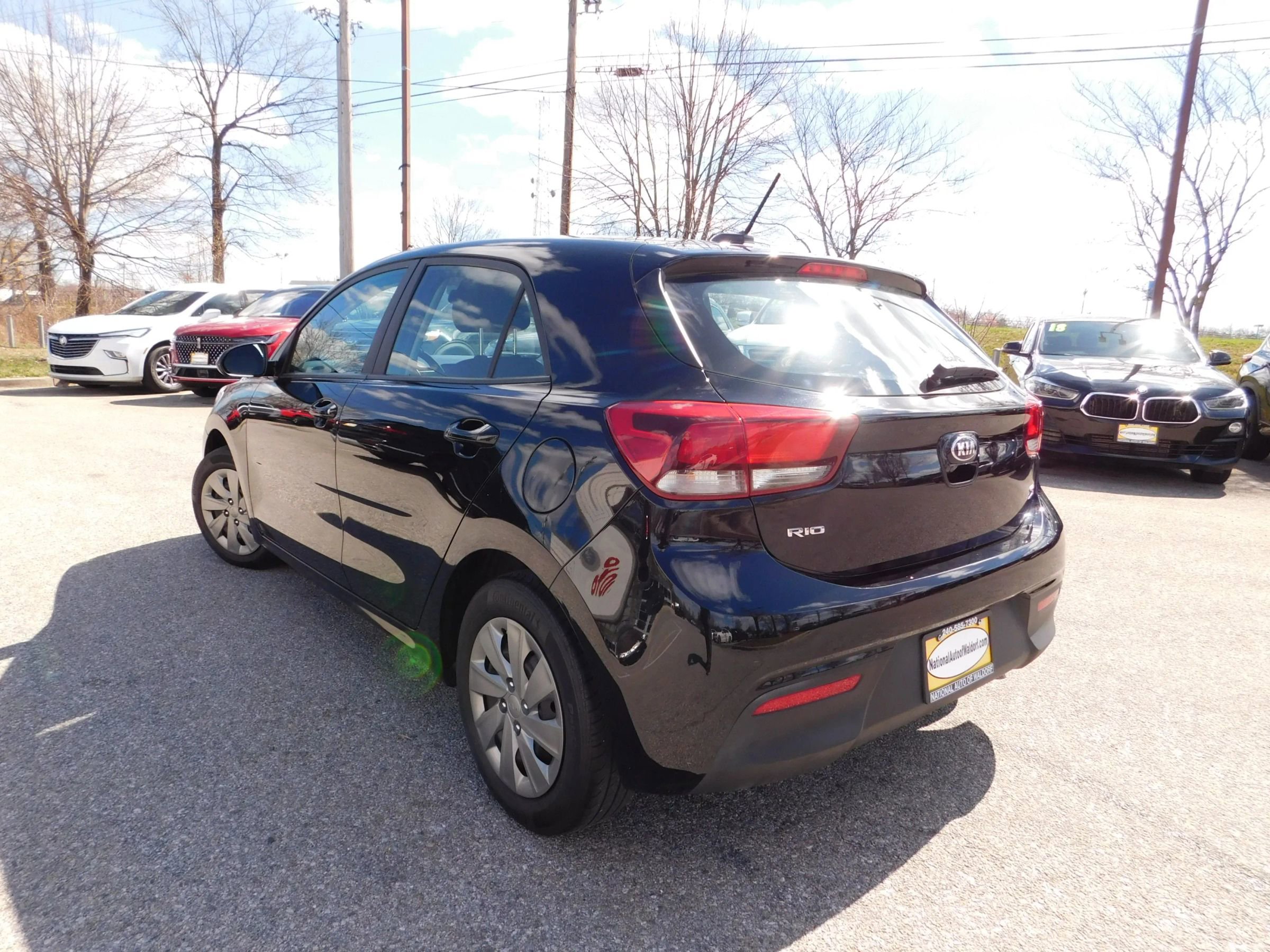 Used 2020 Kia Rio S image 5