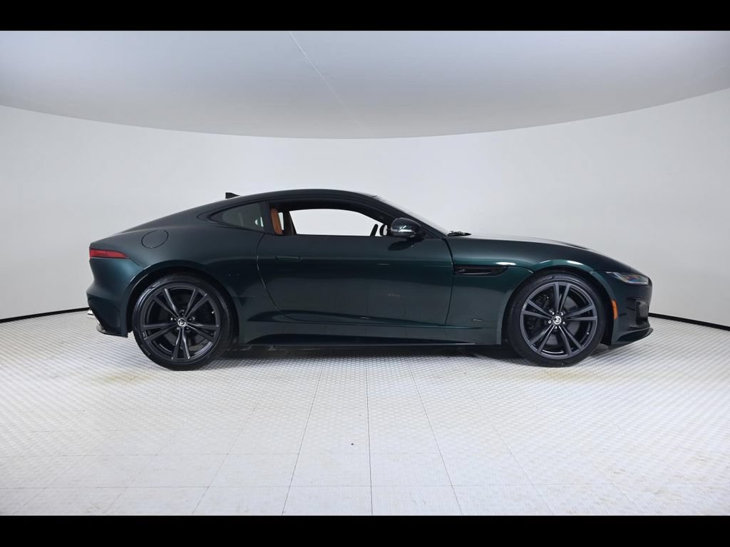 Used 2024 Jaguar F-TYPE R AWD/4WD image 6