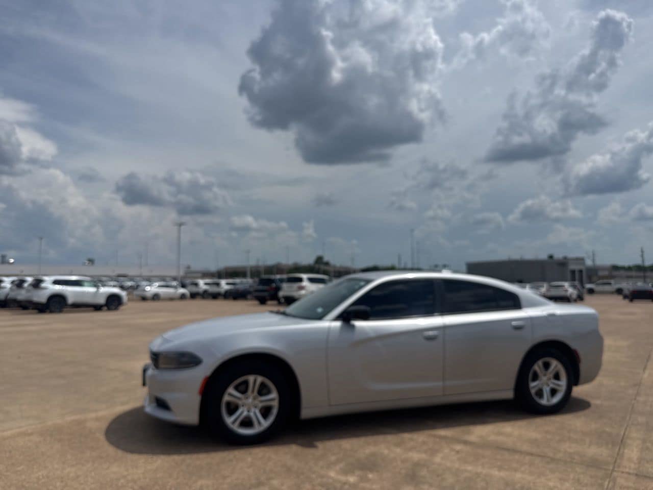Used 2023 Dodge Charger SXT RWD image 10