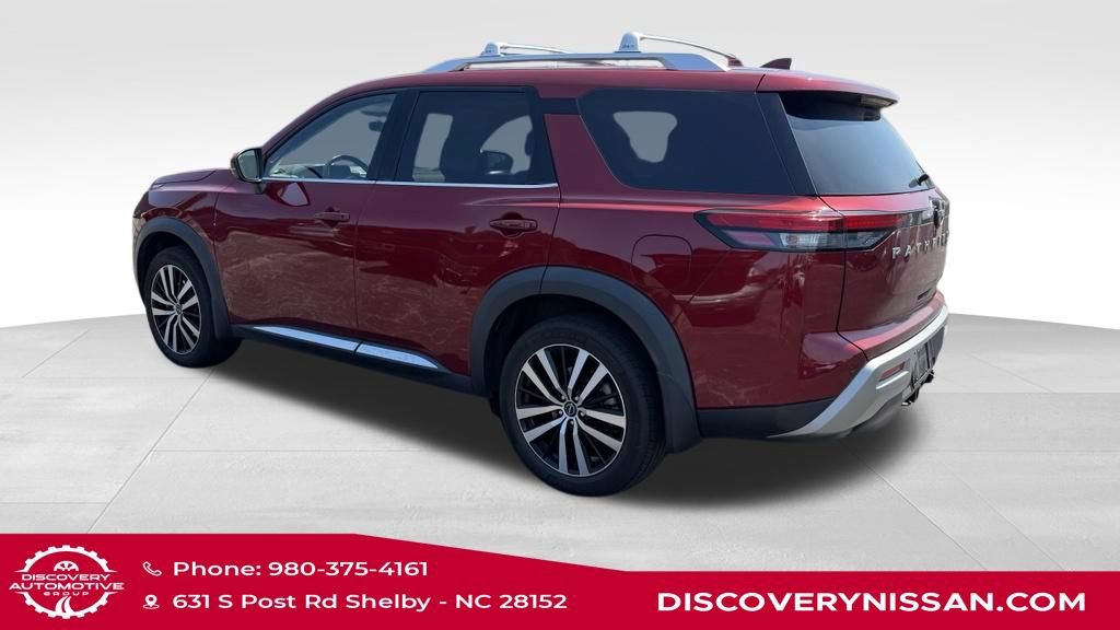 Certified 2023 Nissan Pathfinder Platinum AWD/4WD image 8