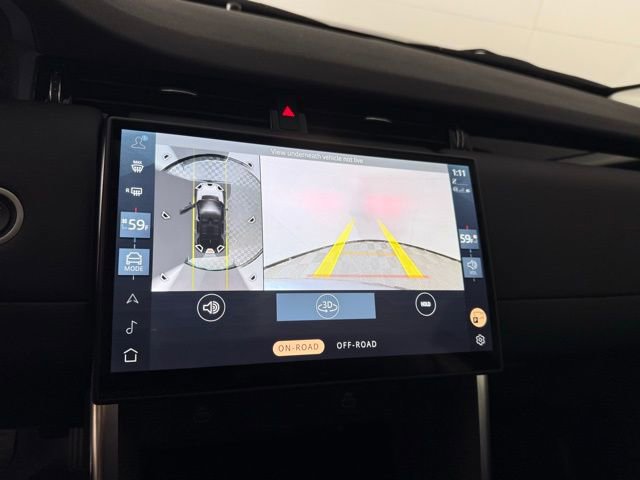 Used 2025 Land Rover Discovery Sport S image 21