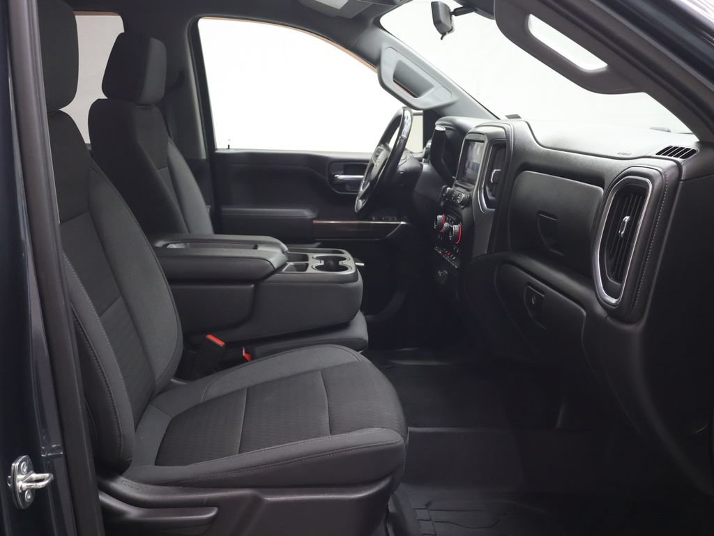 Used 2022 Chevrolet Silverado 1500 LT AWD/4WD image 9