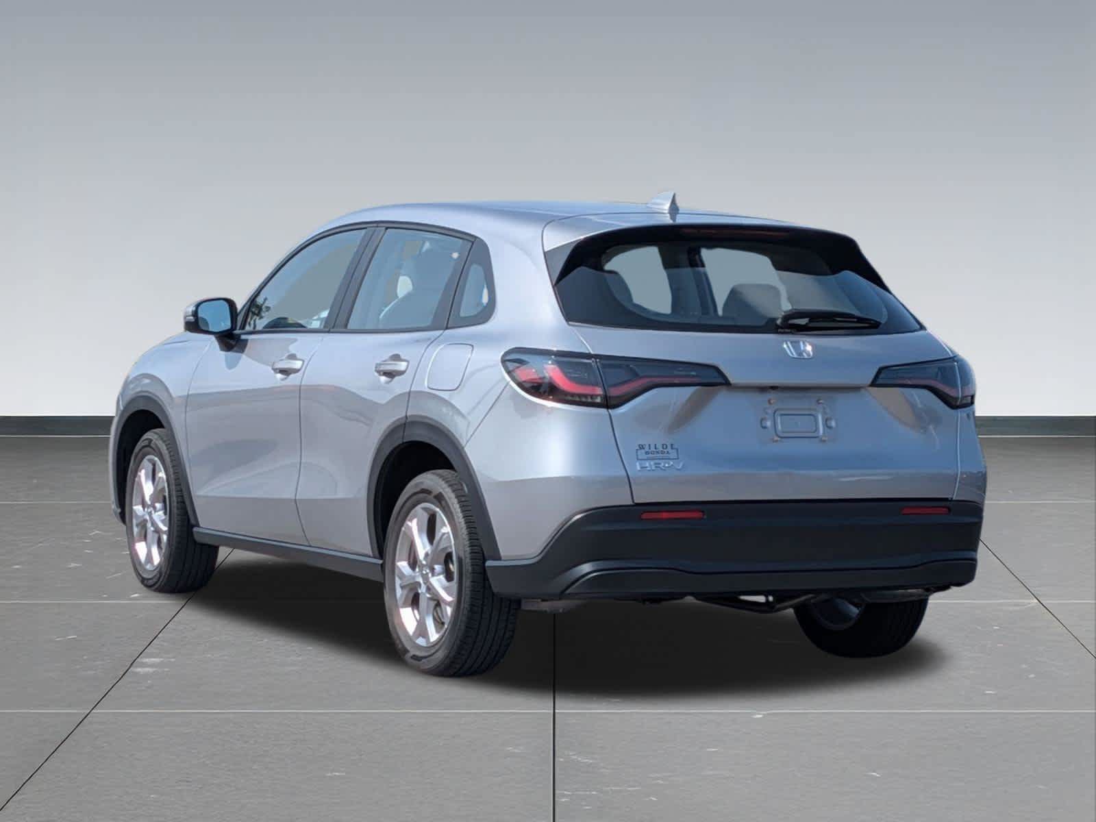 Certified 2024 Honda HR-V LX image 3