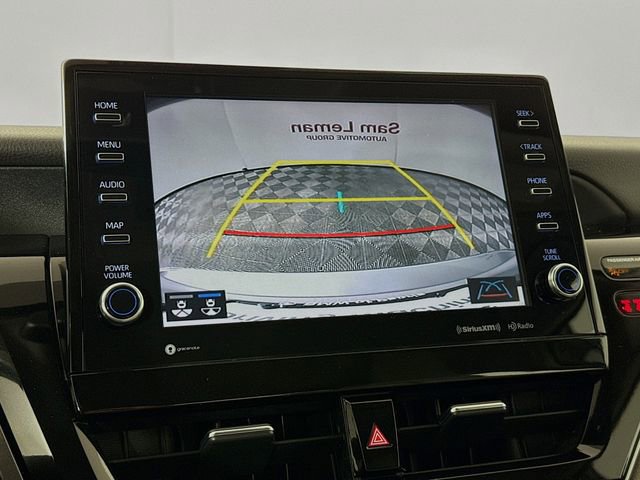 Used 2022 Toyota Camry XLE image 13