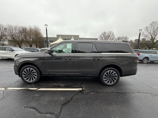 New 2025 Lincoln Navigator L Black Label image 4