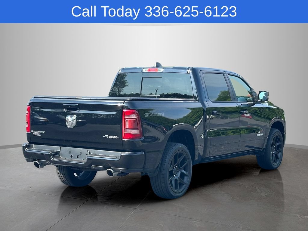 Used 2023 RAM 1500 Laramie AWD/4WD image 5