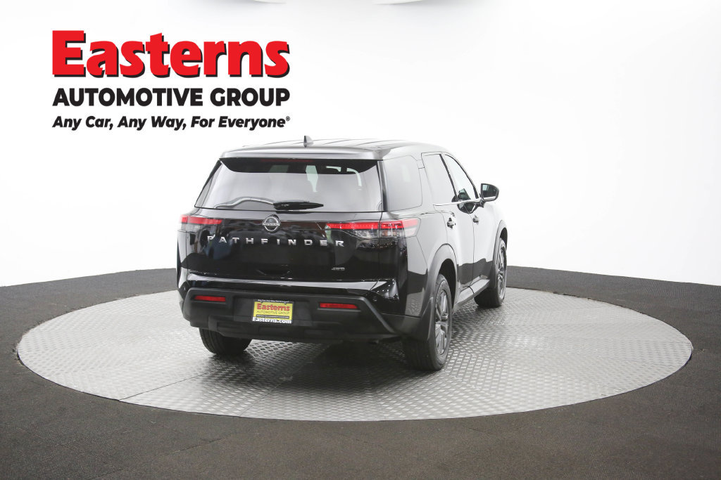 Used 2024 Nissan Pathfinder S AWD/4WD image 37