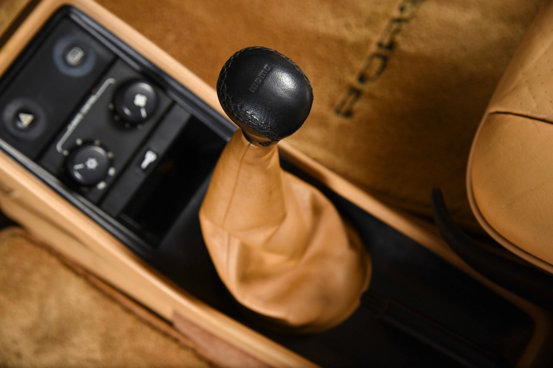 Used 1989 Porsche 911 Carrera RWD image 9