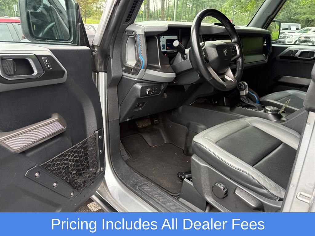 Used 2022 Ford Bronco Black Diamond AWD/4WD image 16