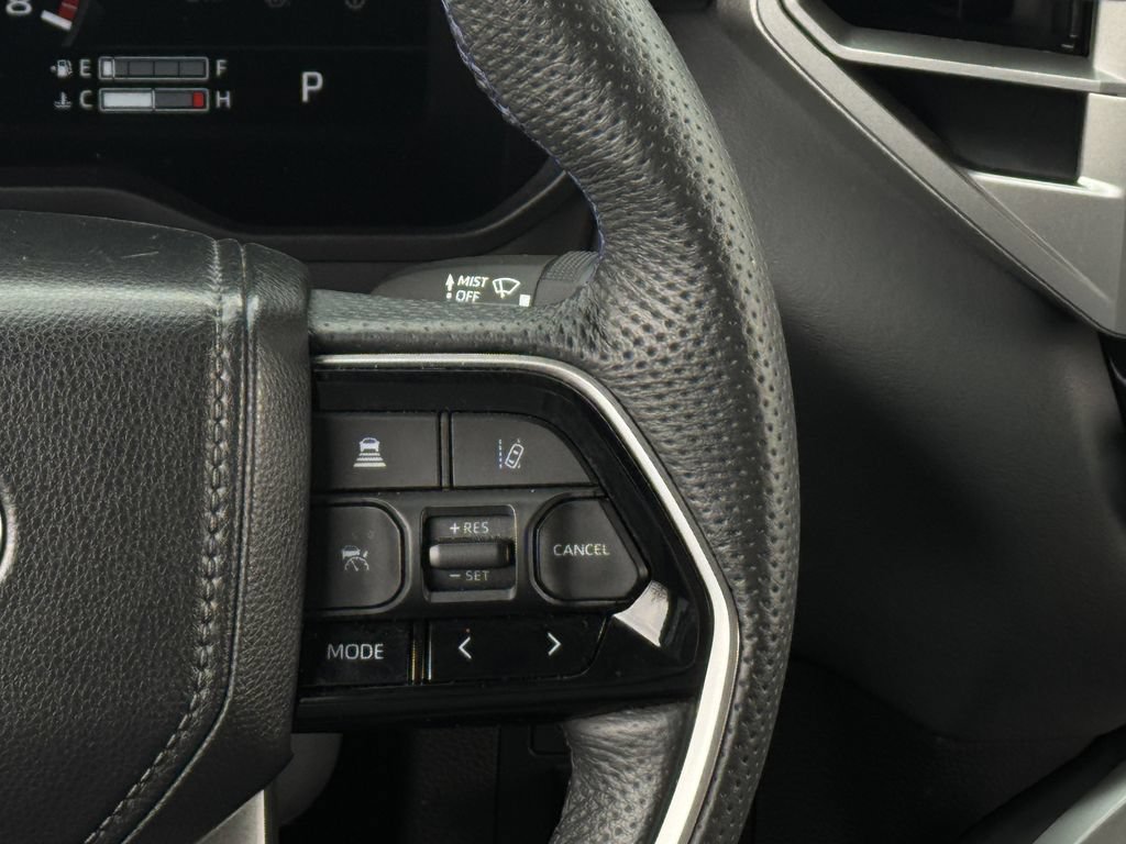 Used 2025 Toyota Tundra Platinum AWD/4WD image 16