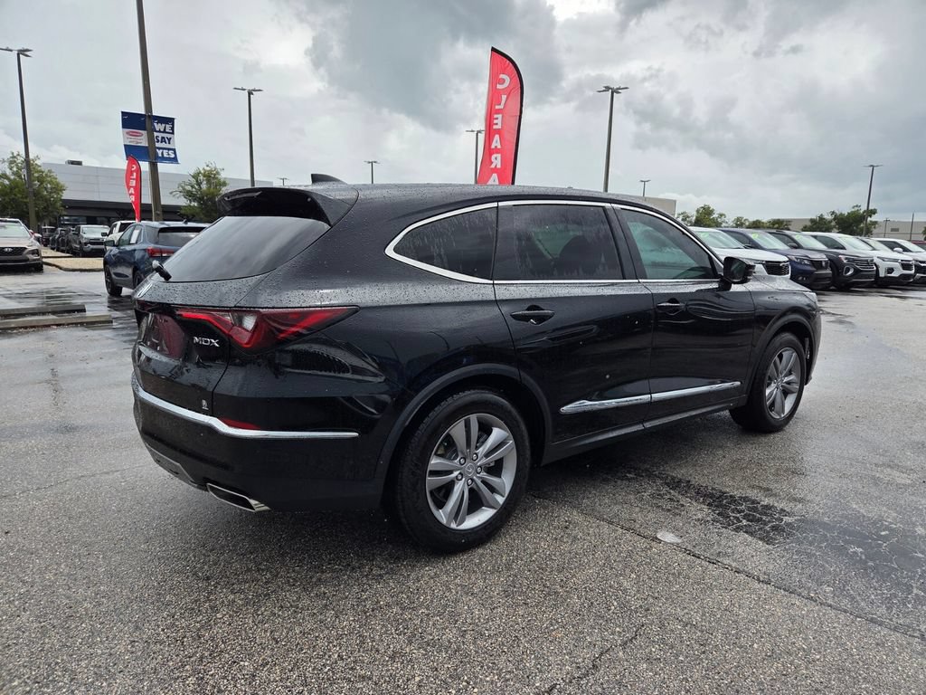 Used 2025 Acura MDX FWD image 13