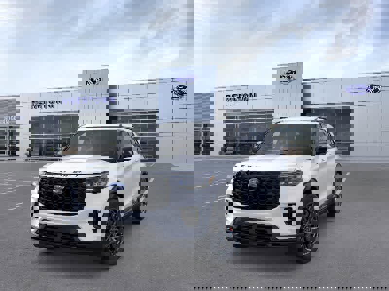 New 2026 Ford Explorer ST-Line w/ ST-Line Street Pack image 2