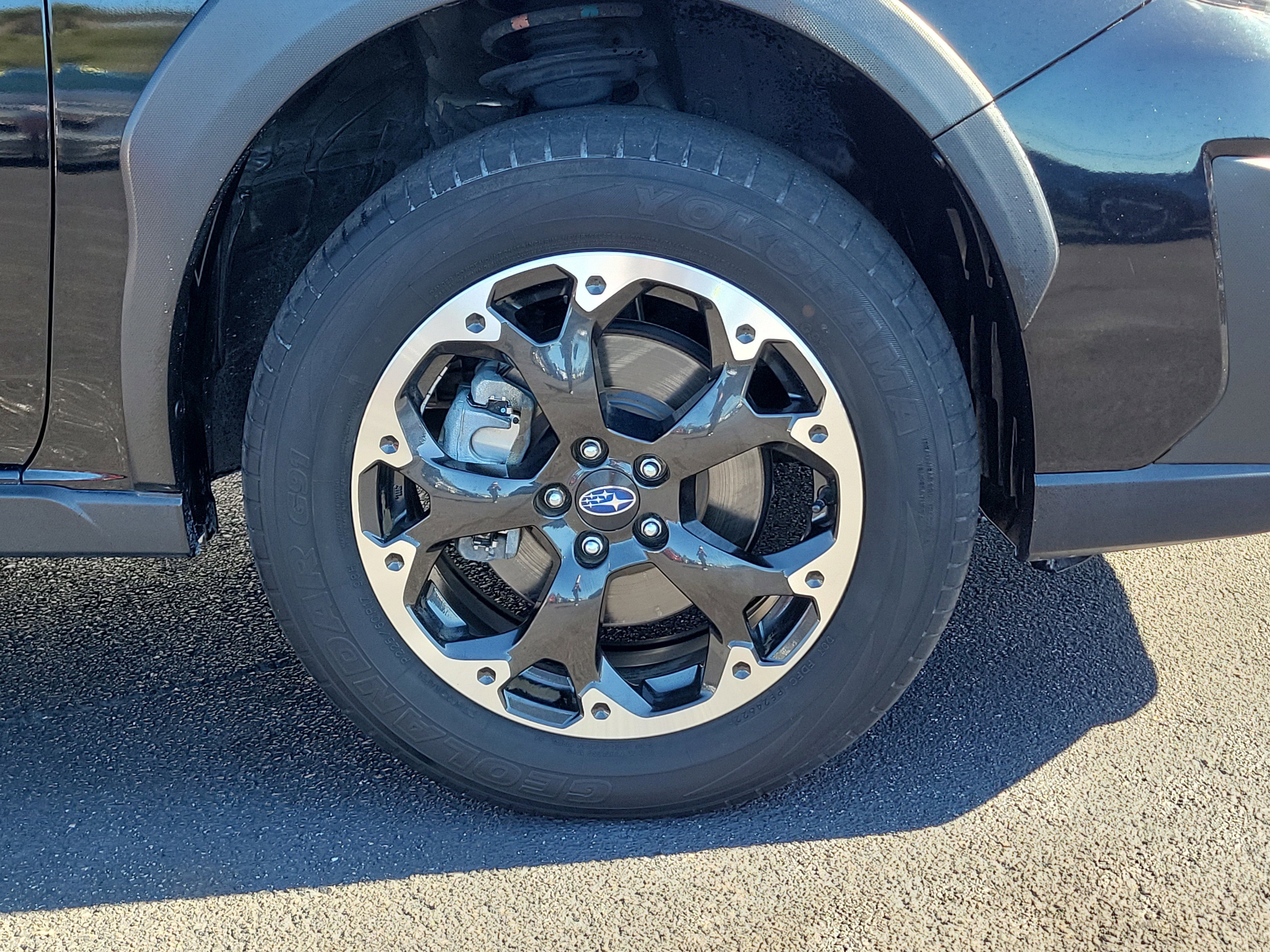 Certified 2023 Subaru Crosstrek 2.0i image 7