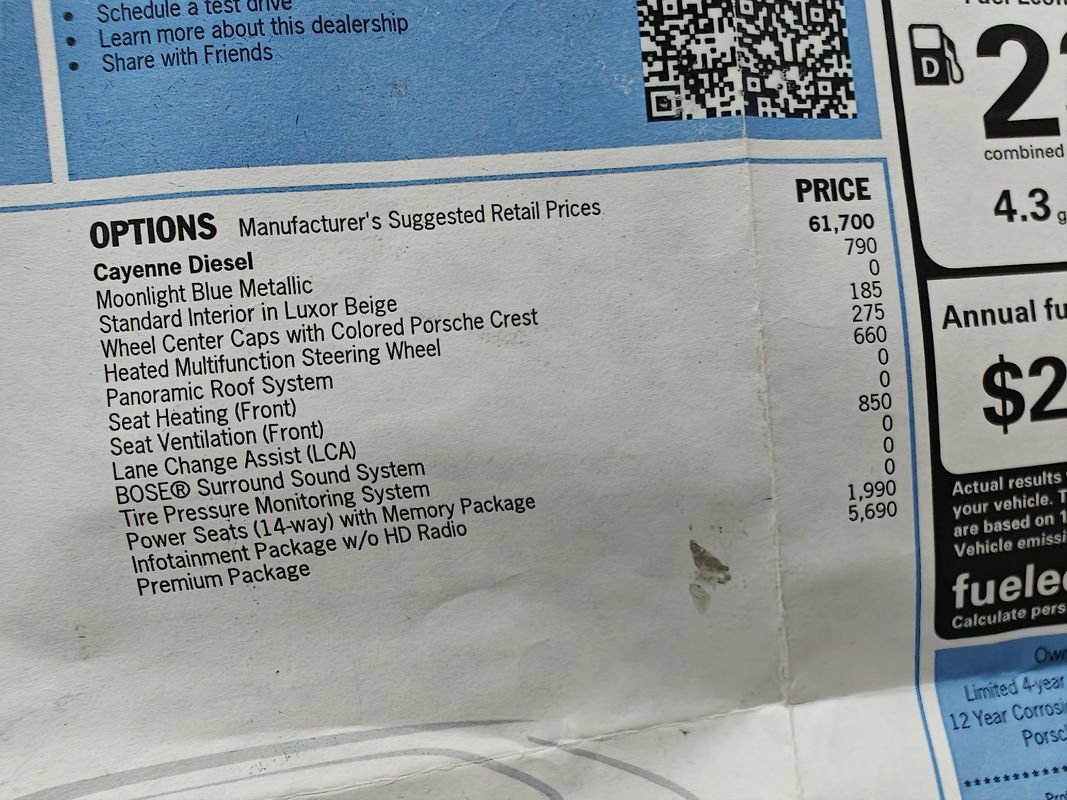 Used 2015 Porsche Cayenne Diesel w/ Premium Package image 34