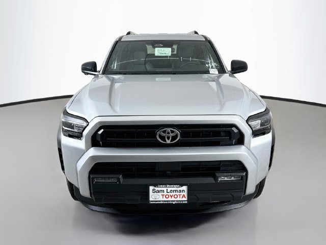 New 2026 Toyota 4Runner SR5 AWD/4WD image 2