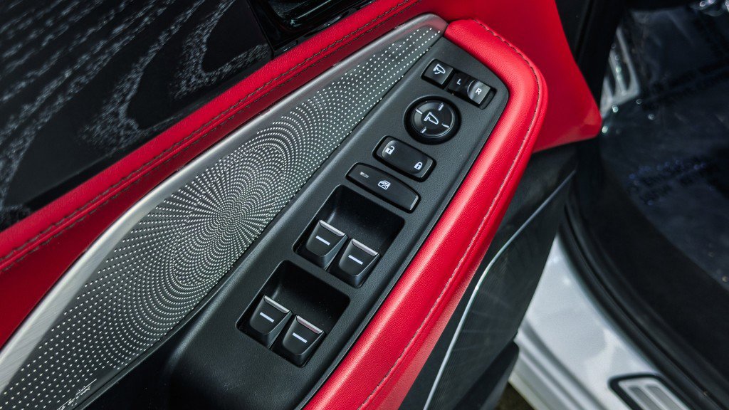 Used 2023 Acura MDX Type S image 32