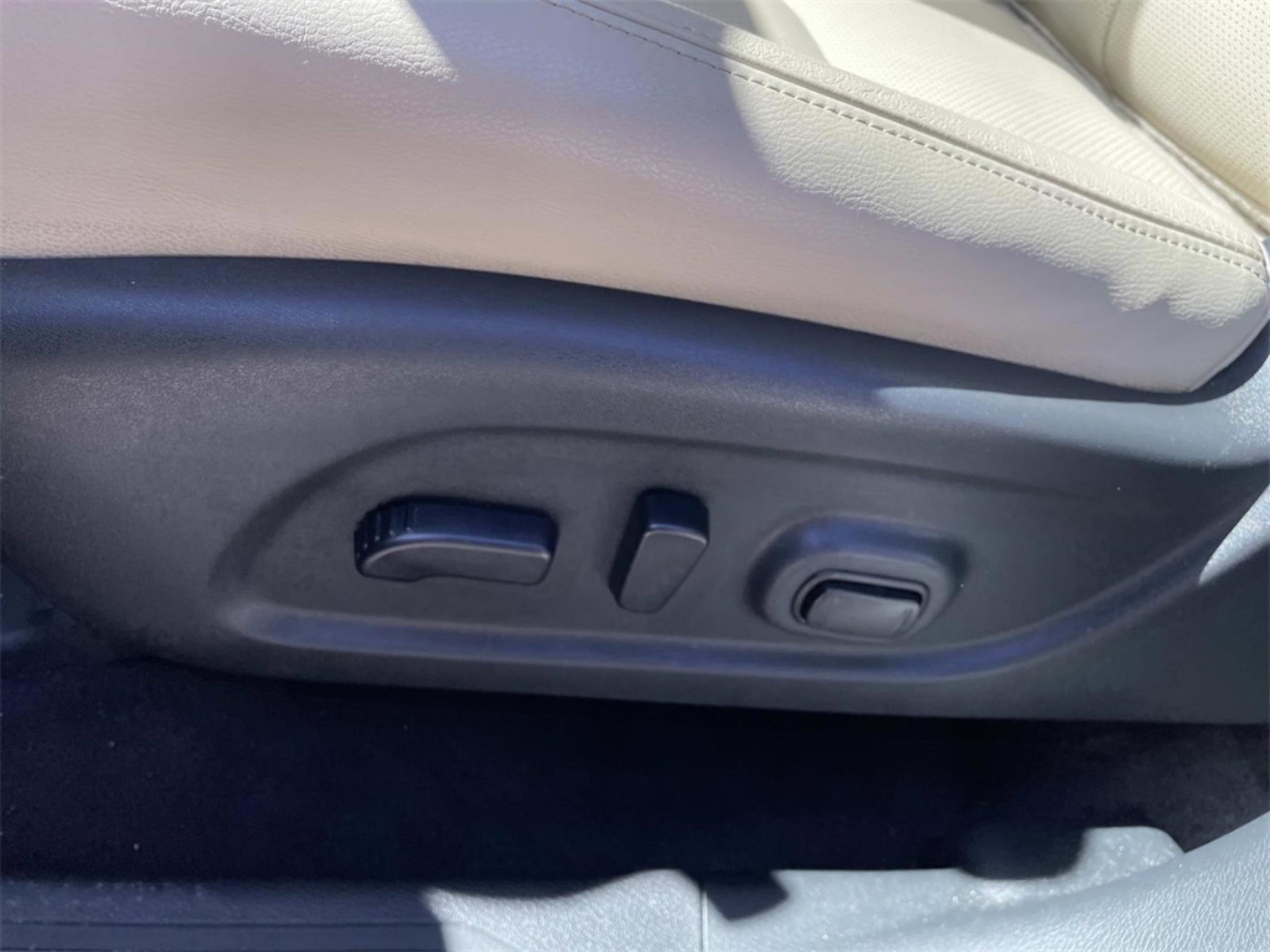 Used 2024 Nissan Murano SL image 14