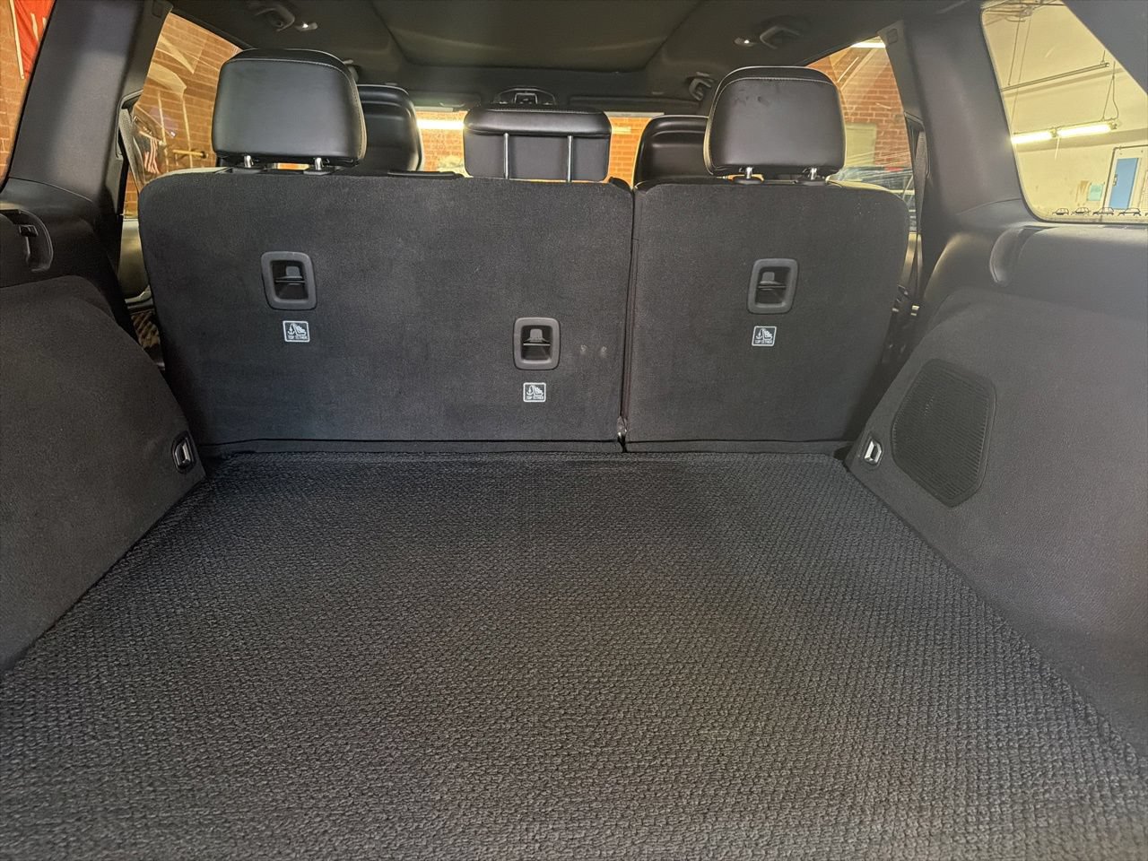 Used 2025 Jeep Grand Cherokee Summit AWD/4WD image 16