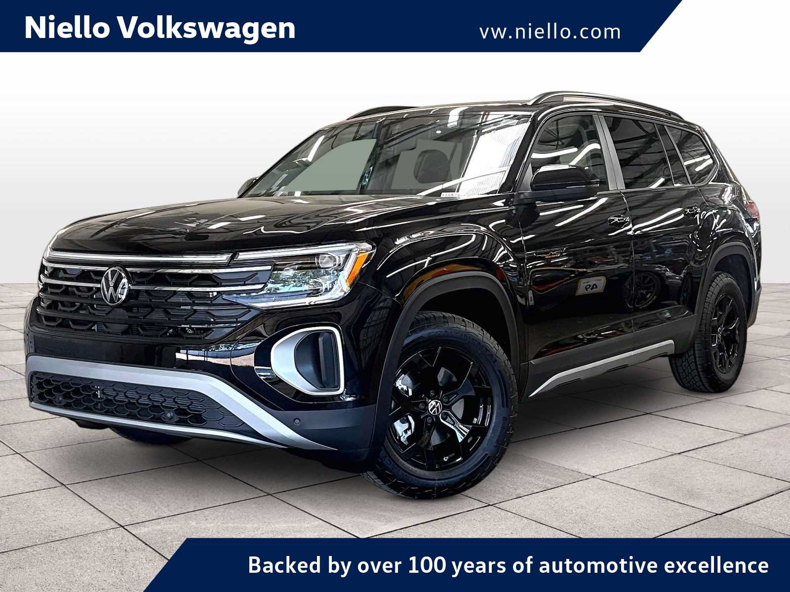 New 2026 Volkswagen Atlas Peak Edition AWD/4WD image 1
