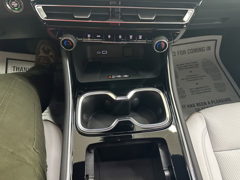 New 2026 Chevrolet Traverse High Country image 41