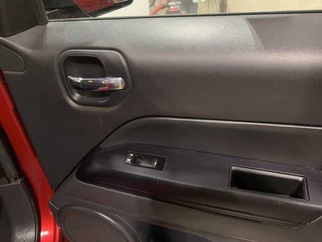 Used 2013 Jeep Patriot Sport w/ PWR Value Group image 23