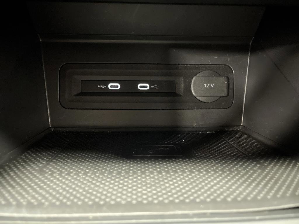 Used 2021 Volkswagen Atlas SE image 22