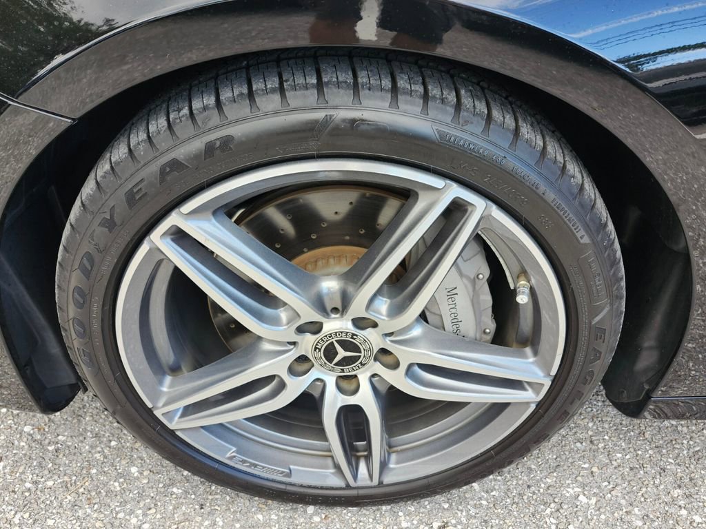 Used 2018 Mercedes-Benz E 300 image 14