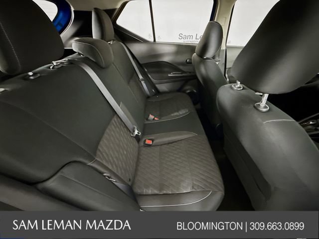 Used 2022 Nissan Kicks S image 24