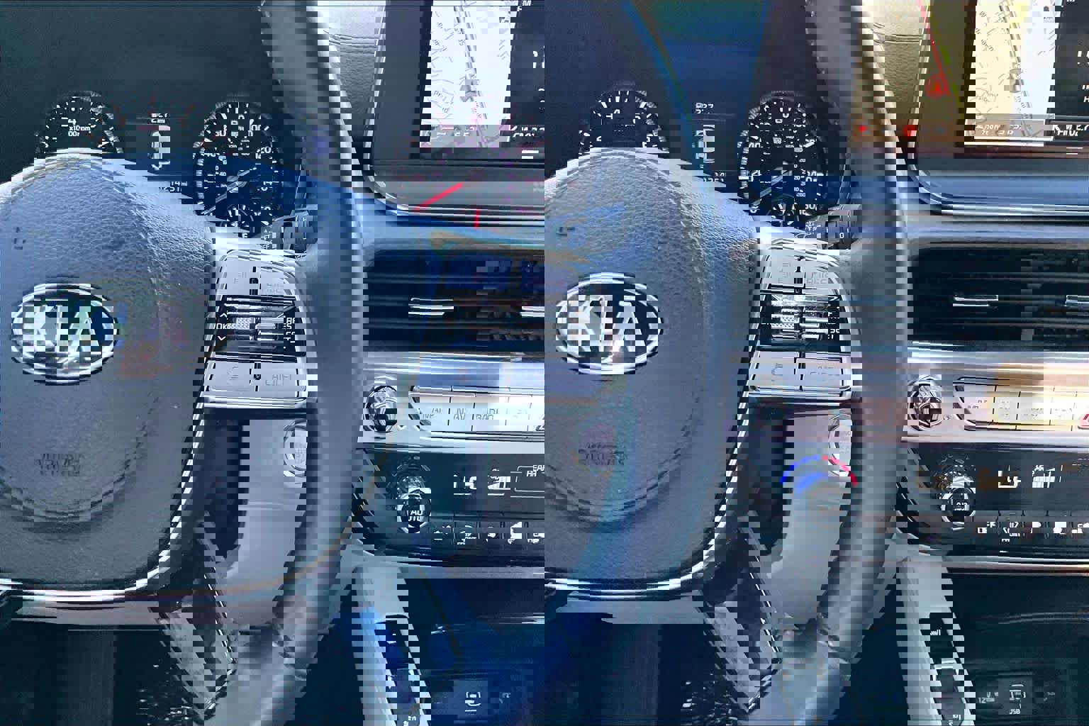 Used 2020 Kia Telluride EX image 24