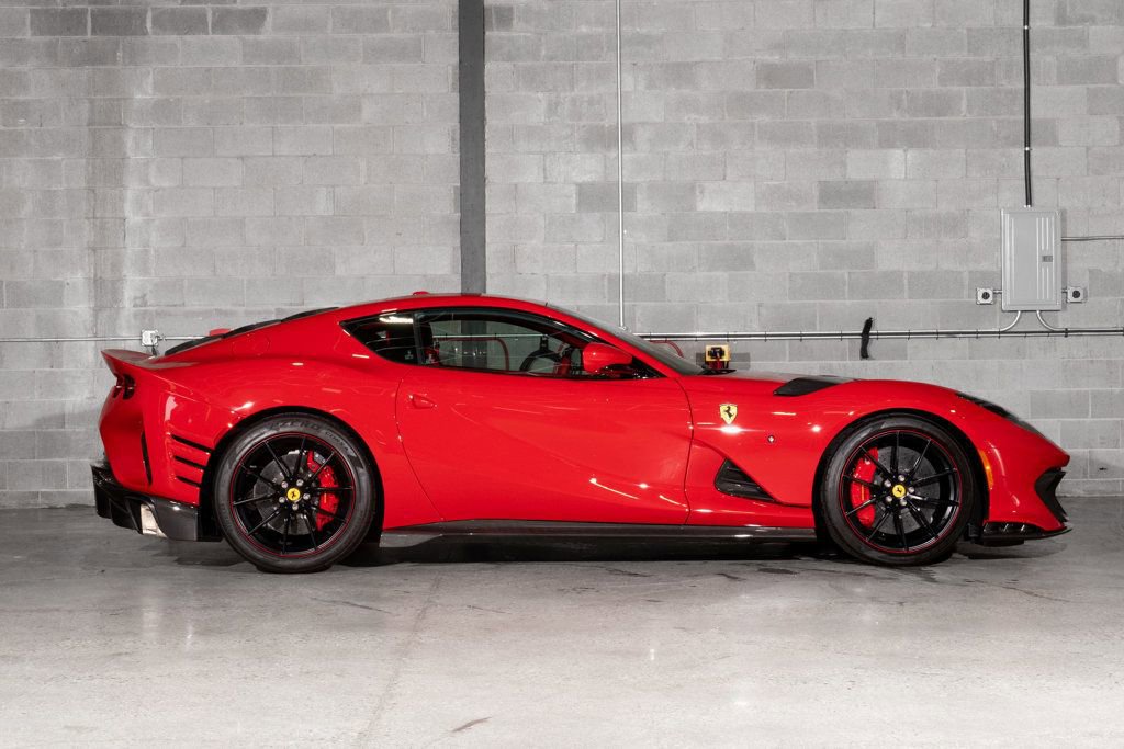 Used 2022 Ferrari 812 Competizione image 2