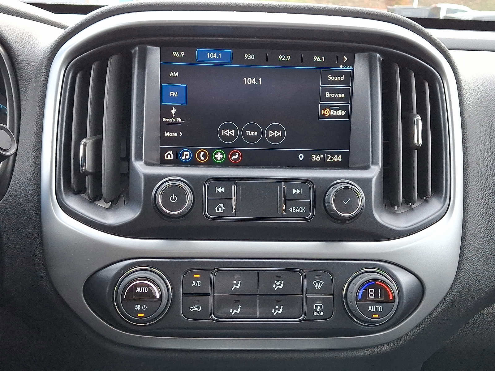 Used 2022 Chevrolet Colorado ZR2 image 16