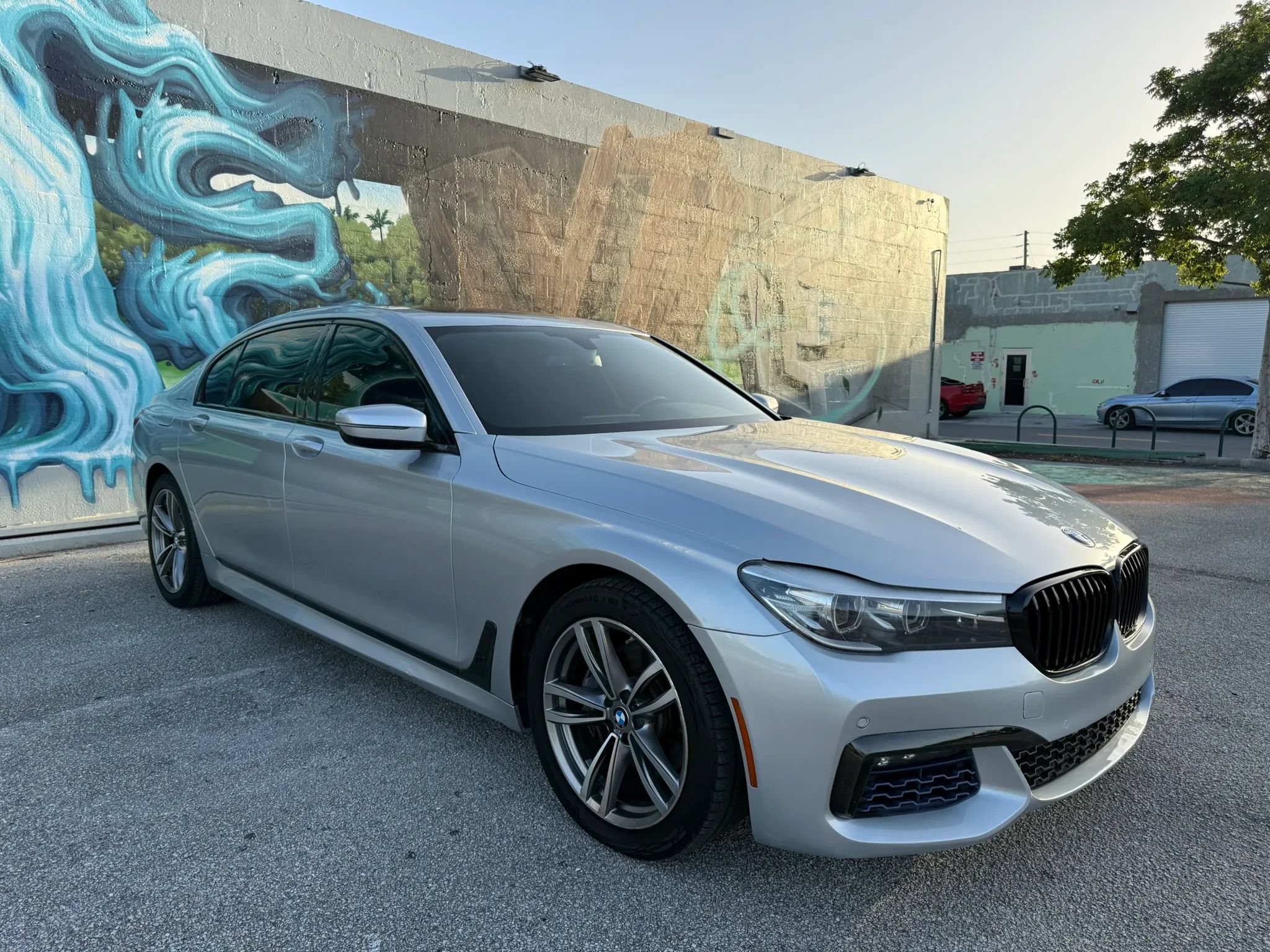 Used 2017 BMW 740i xDrive AWD/4WD image 27