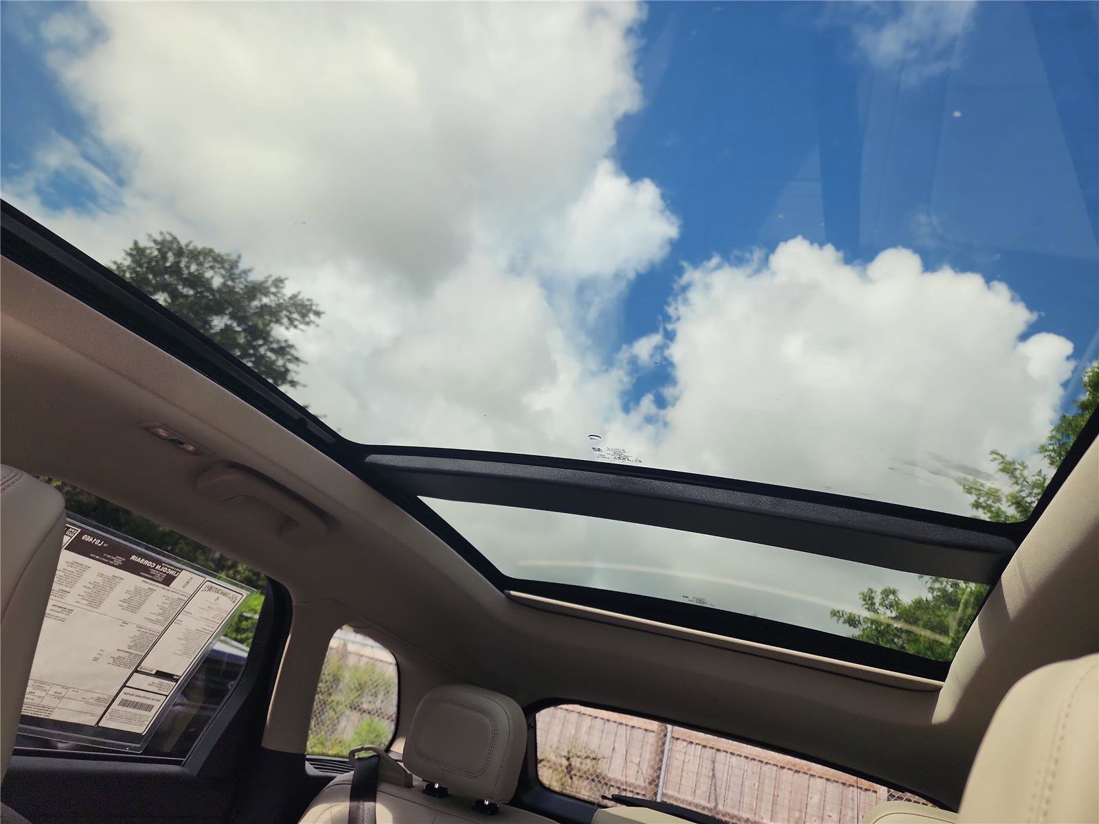 New 2026 Lincoln Corsair Premiere image 15