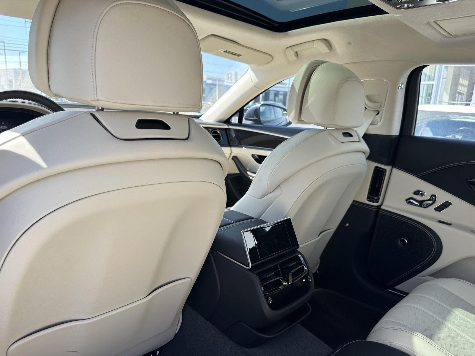 New 2026 Bentley Flying Spur Plug-In Hybrid AWD/4WD image 26
