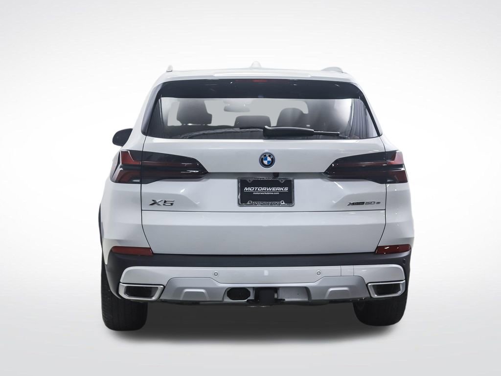 New 2026 BMW X5 xDrive50e AWD/4WD image 4
