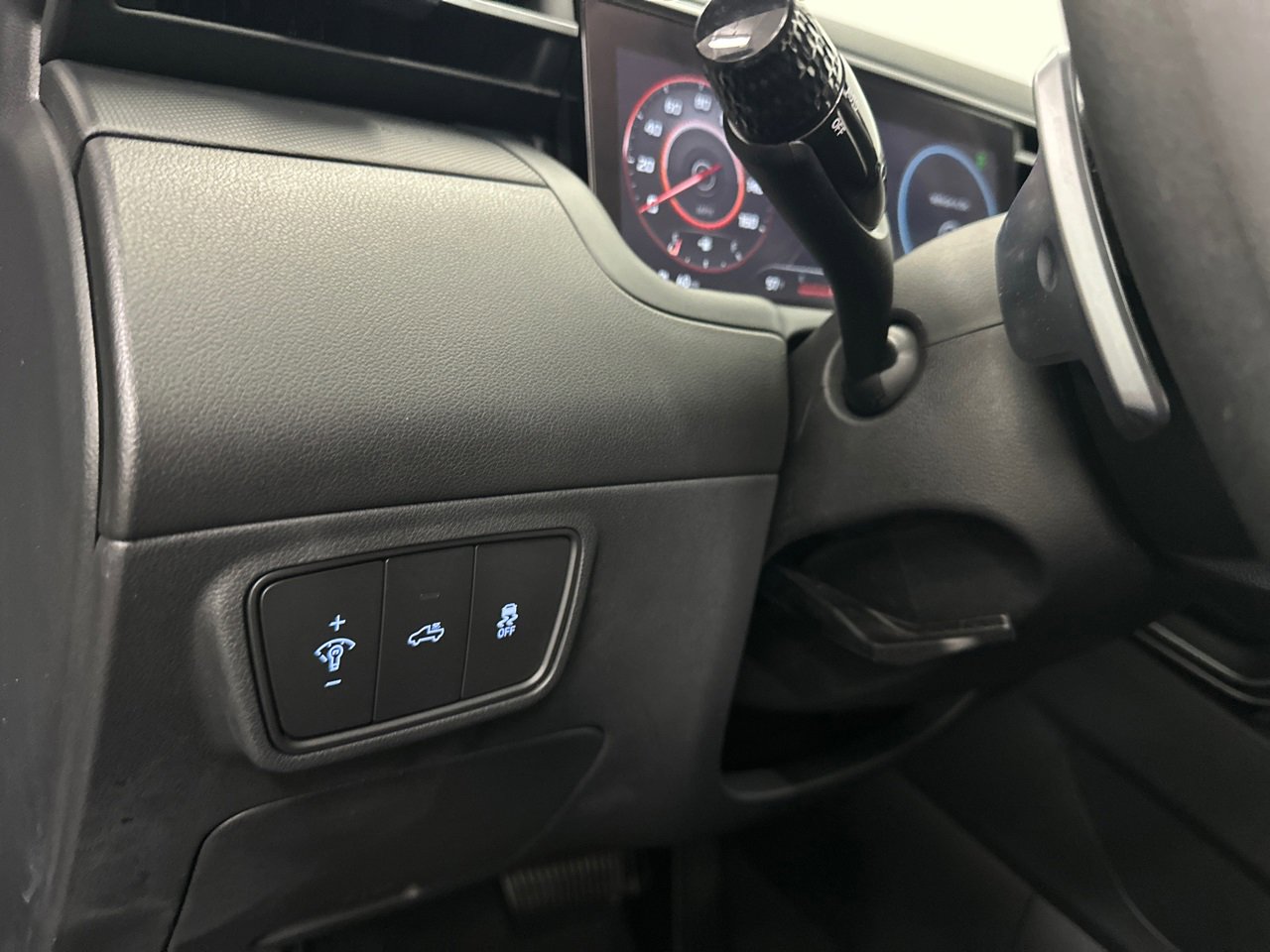 Used 2024 Hyundai Santa Cruz Night image 34