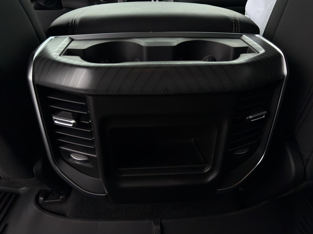 New 2026 RAM 1500 Big Horn w/ Night Edition image 32