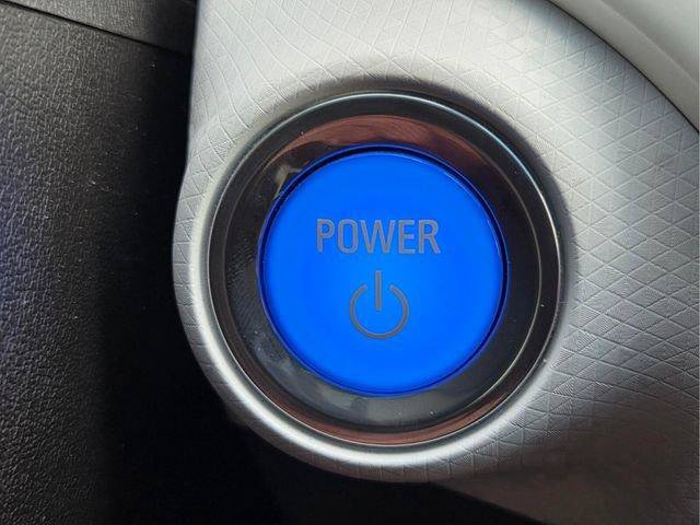 Used 2020 Chevrolet Bolt LT FWD image 27