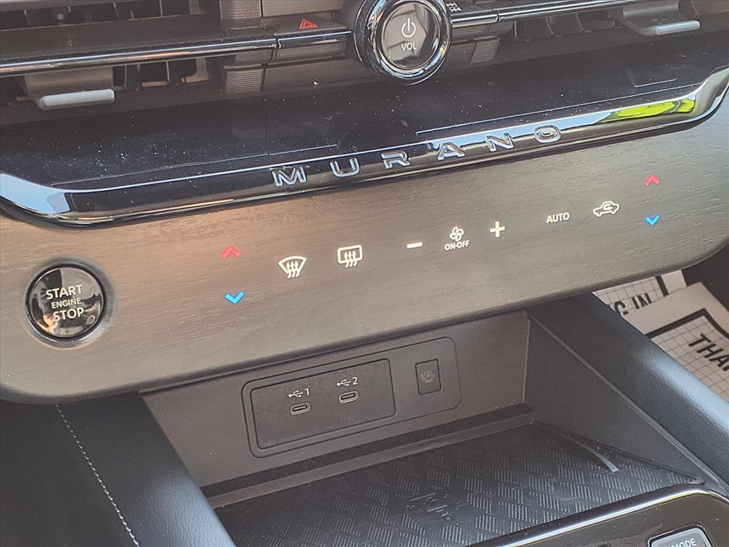 Certified 2025 Nissan Murano SV image 7