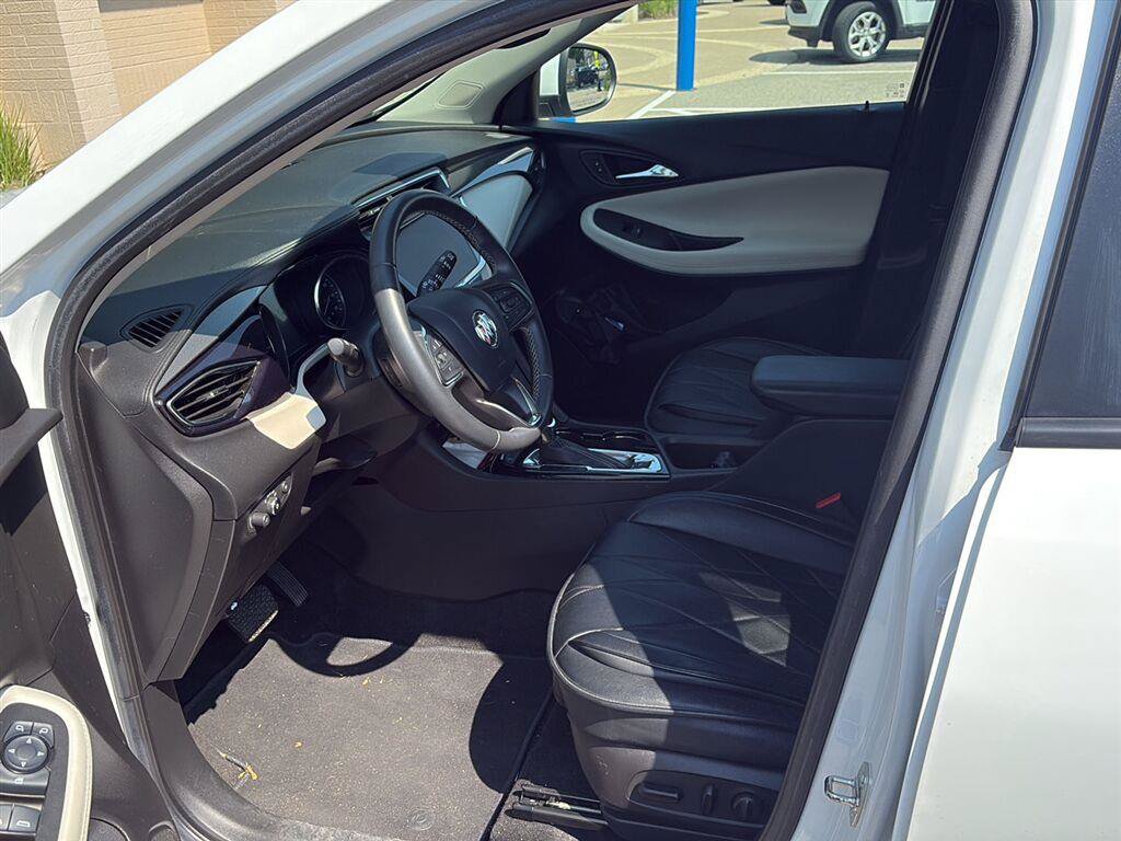 Used 2023 Buick Encore GX Select FWD image 8