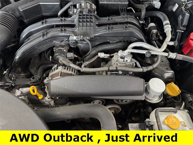 Used 2022 Subaru Outback Premium image 10