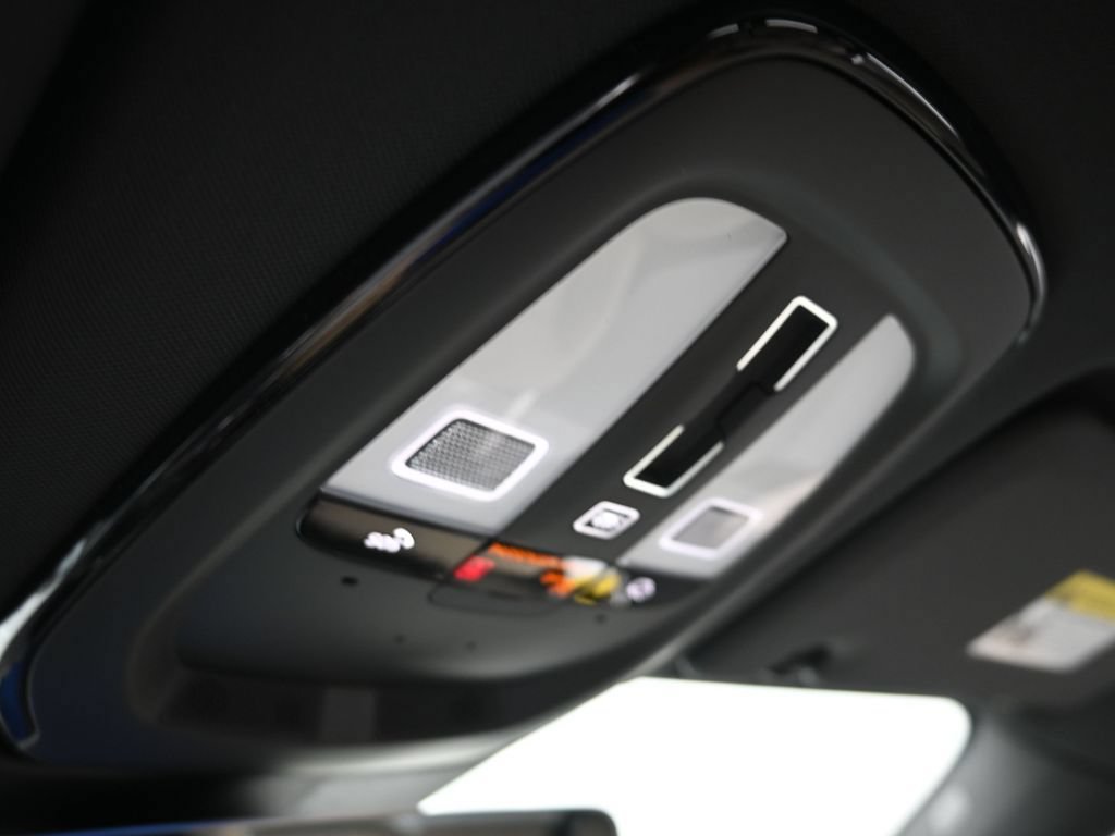 New 2026 Volvo XC60 B5 Core AWD/4WD image 25