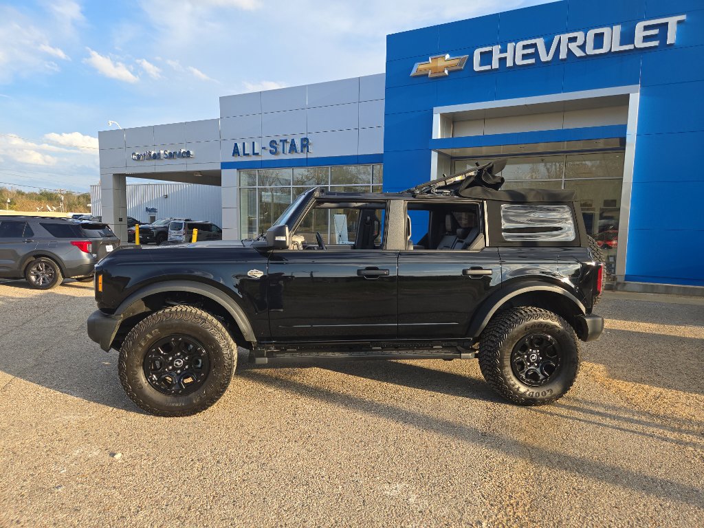 Used 2022 Ford Bronco Wildtrak image 13