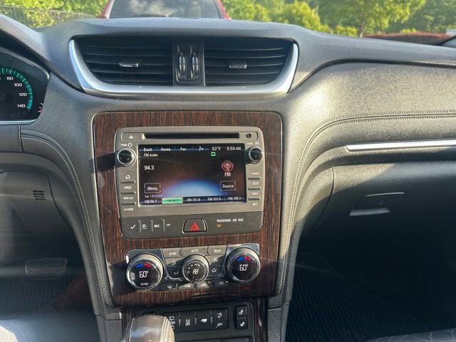 Used 2016 Chevrolet Traverse LT FWD image 14