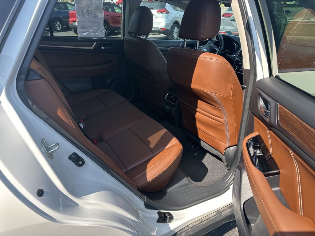 Used 2018 Subaru Outback 3.6R Touring image 35