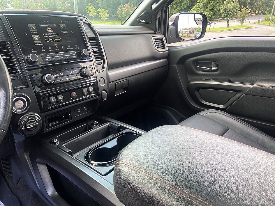 Used 2021 Nissan Titan PRO-4X w/ Pro-4x Convenience Package AWD/4WD image 18