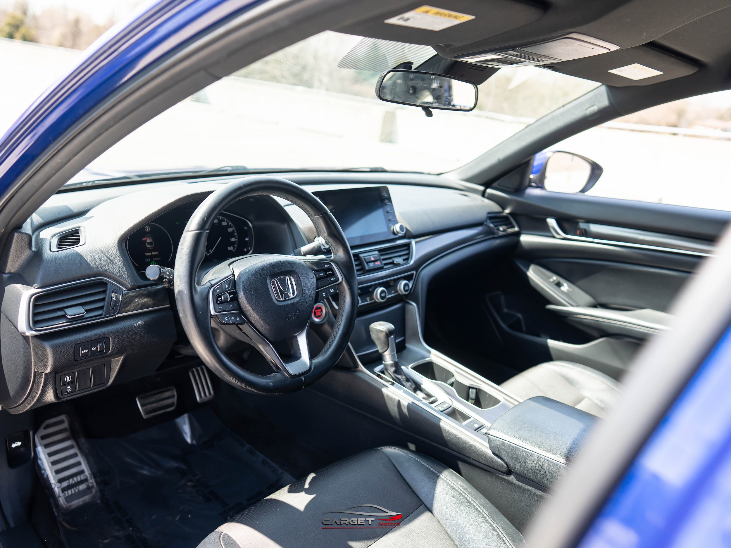 Used 2018 Honda Accord Sport image 13