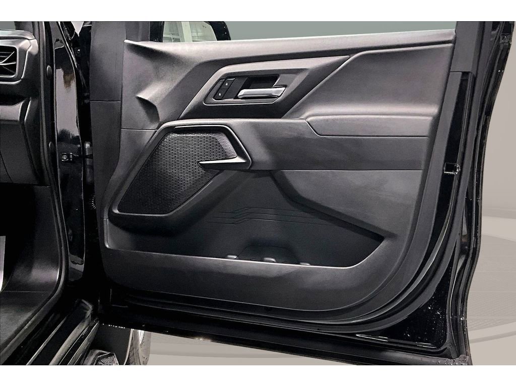 Used 2025 Chevrolet Silverado EV W/T image 24