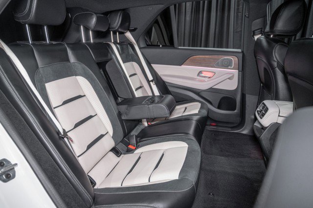 New 2026 Mercedes-Benz GLE 53 AMG 4MATIC image 13